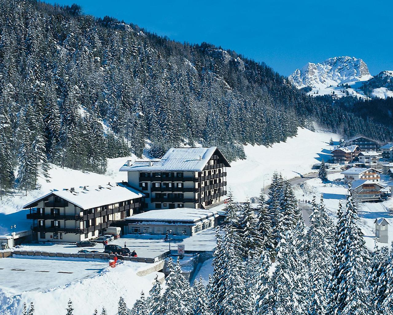 Hotel Il Caminetto Sport Canazei Exteriér fotografie